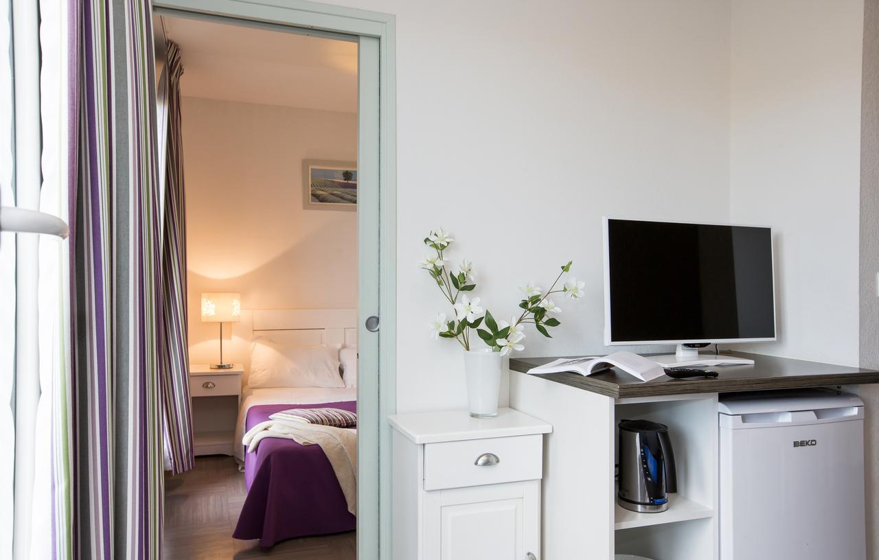 Residence Odalys Cote Provence Gréoux-les-Bains Екстериор снимка