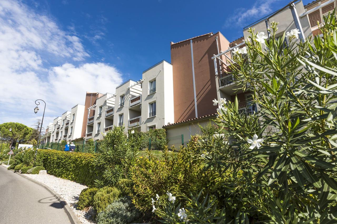 Residence Odalys Cote Provence Gréoux-les-Bains Екстериор снимка